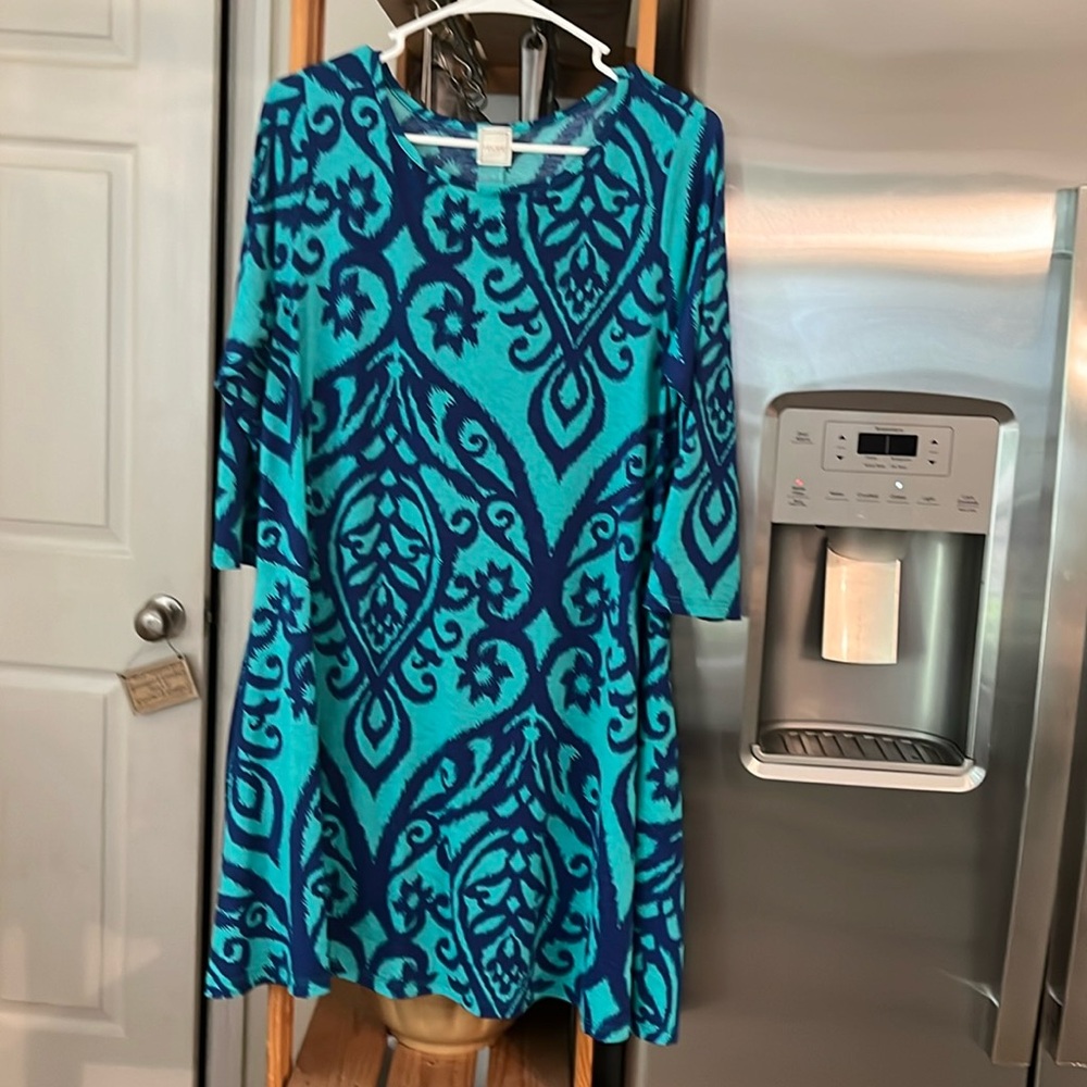Hershe flair dress large